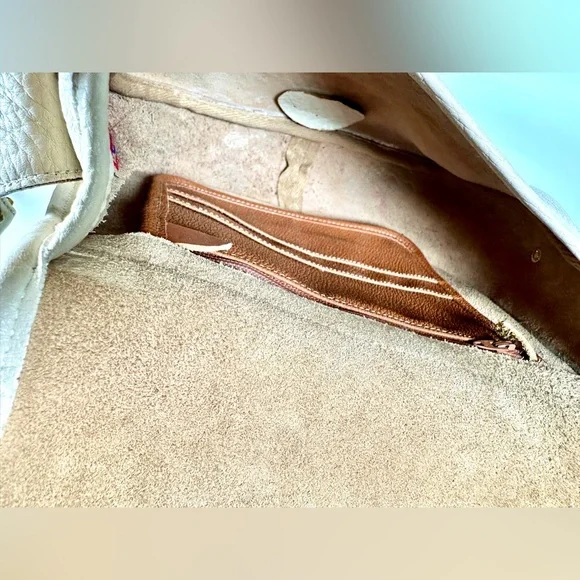 Dooney & Bourke Authentic Vintage Teton Saddle Crossbody Bag - Picture 11 of 16